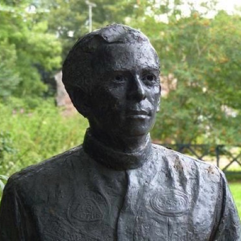 portrait 2.jpg